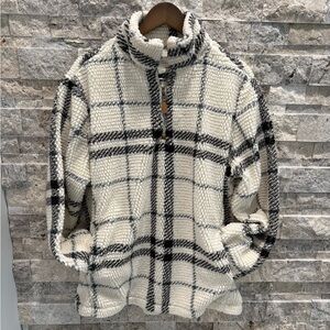 Charlie Paige Men's Black and White Plaid Sweater, size L, white and cream